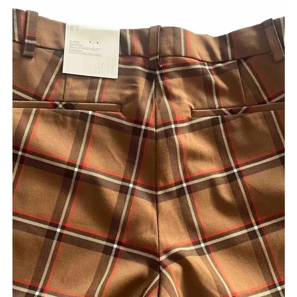 Women’s H&M size 10 brown plaid ankle length pants with pockets and stretch. - Picture 2 of 7